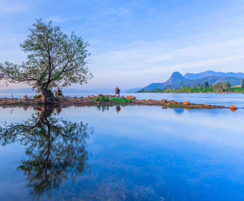 巅峰案例｜解码“天上净湖”抚仙湖旅游度假区